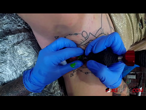 ❤️ Изключително татуираната красавица Съли Савидж има татуировка на клитора си ❤️ Порно fb в bg.pornio.xyz